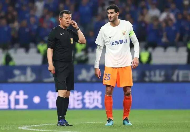 德国杯-多特0-2斯图加特止步16强 吉拉西破门德国杯第三轮，多特客场挑战斯图加特。